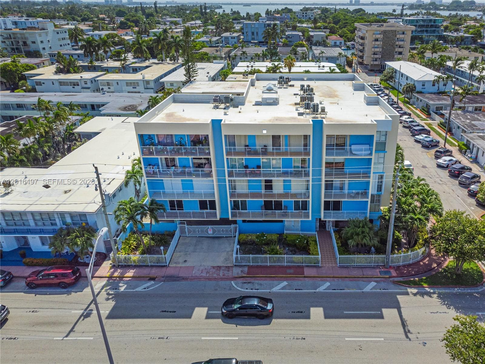 BYRON BEACH CONDO · #201 in Miami Beach - Photo 40