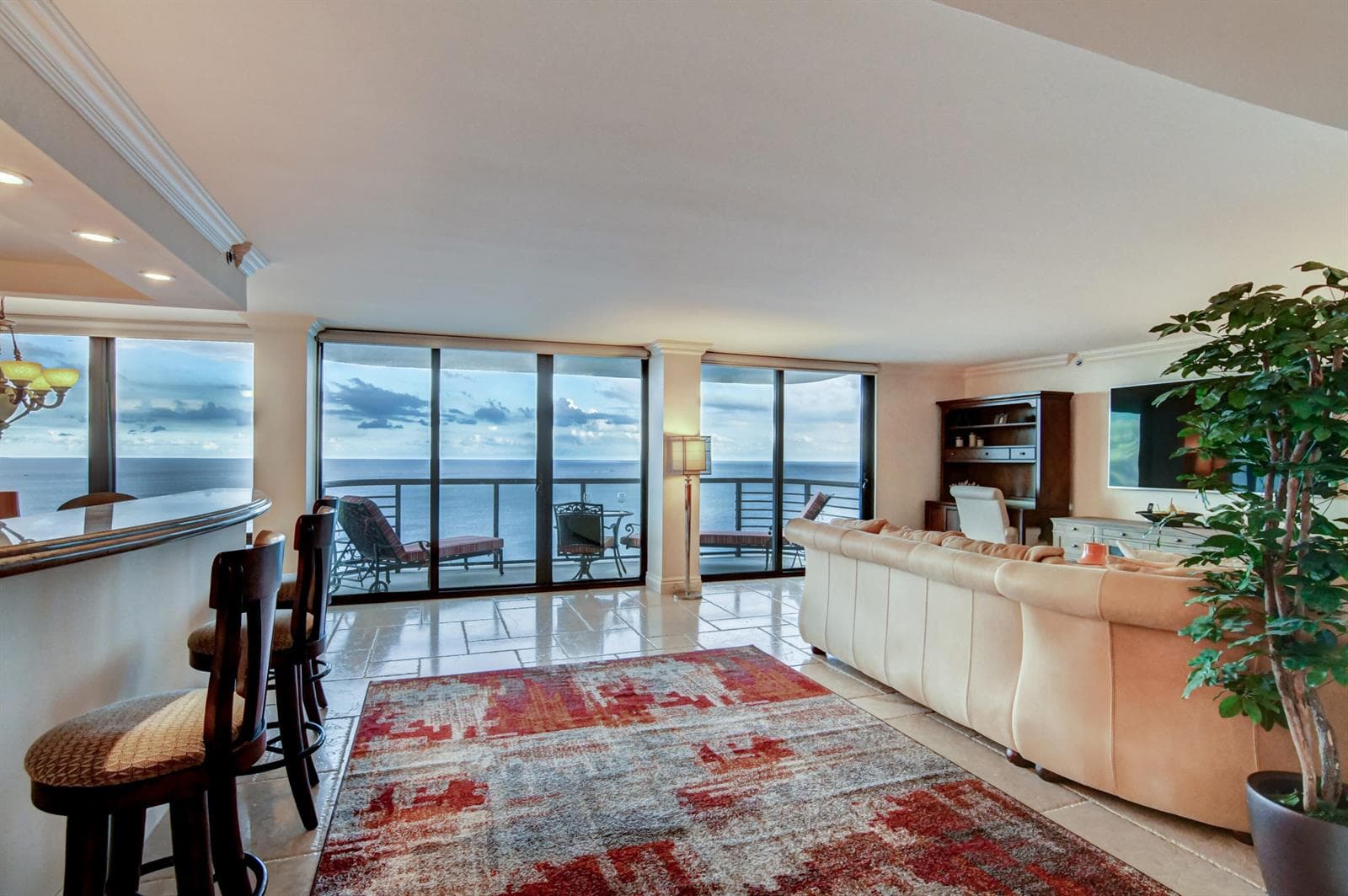 250 S Ocean Boulevard #16C