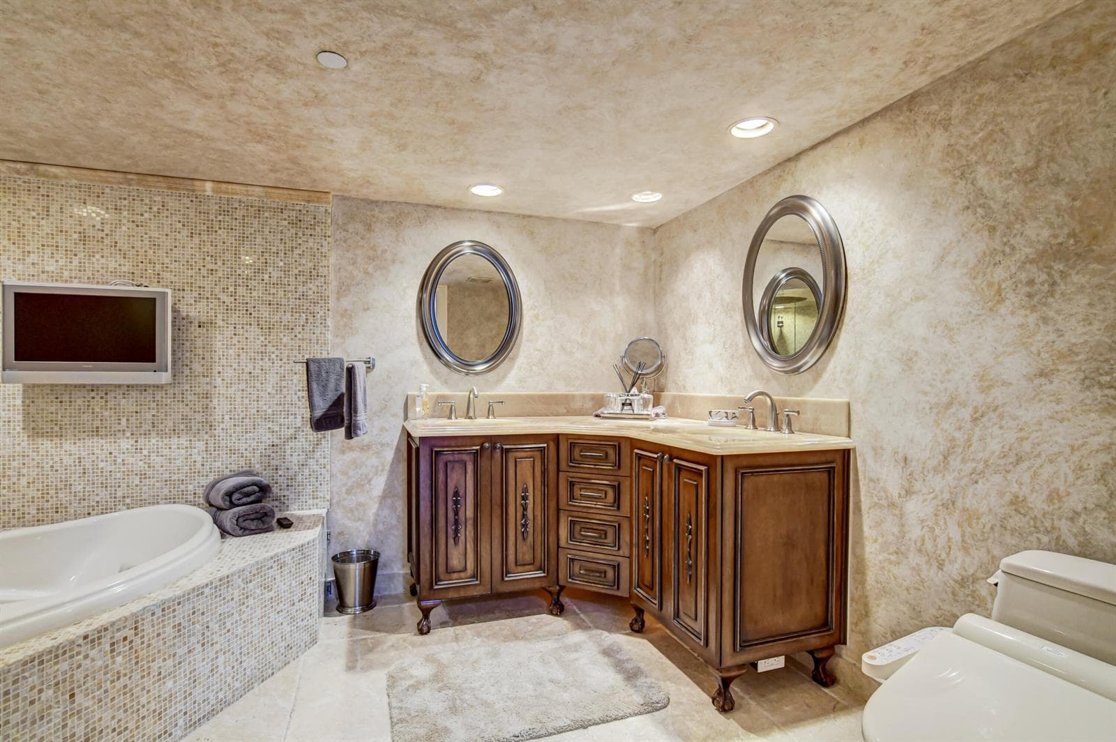 Dual Sinks