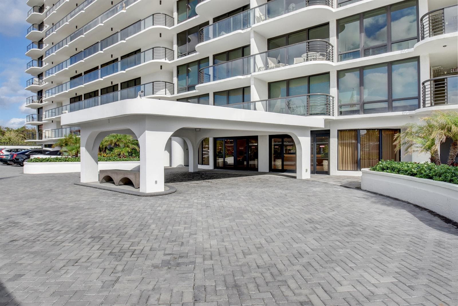 Porte Cochere Entrance
