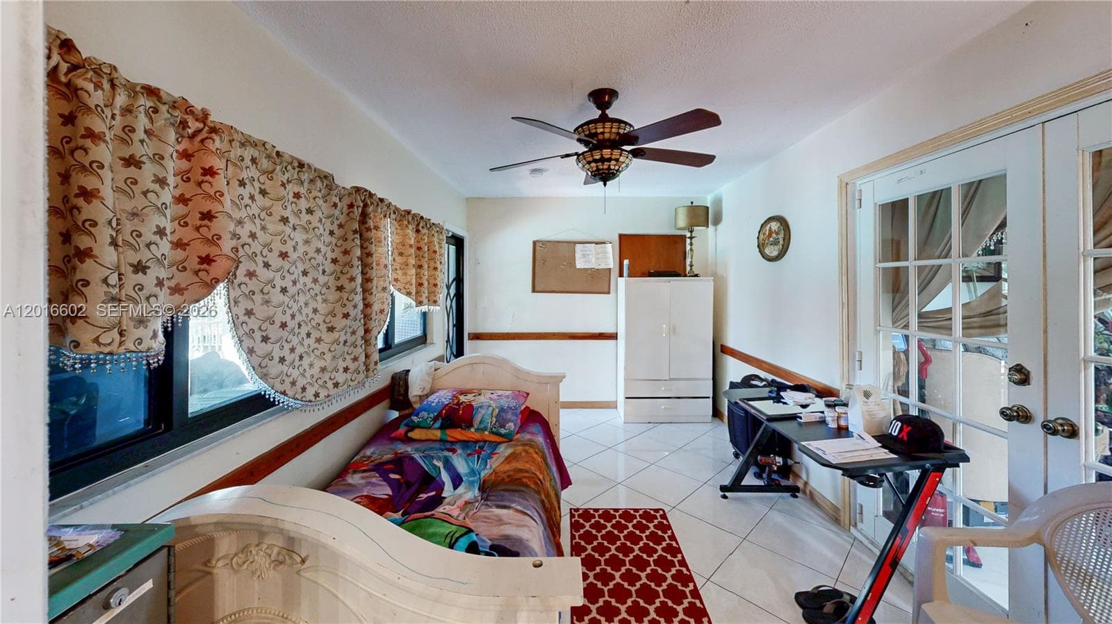 10900 SW 177th Ter photo 23