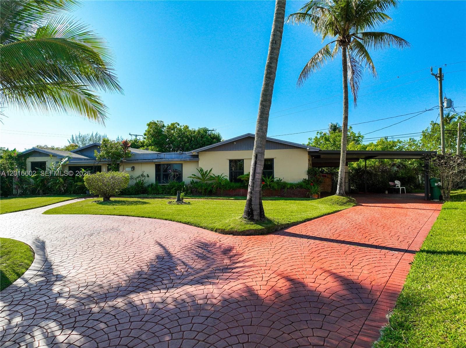 10900 SW 177th Ter photo 68