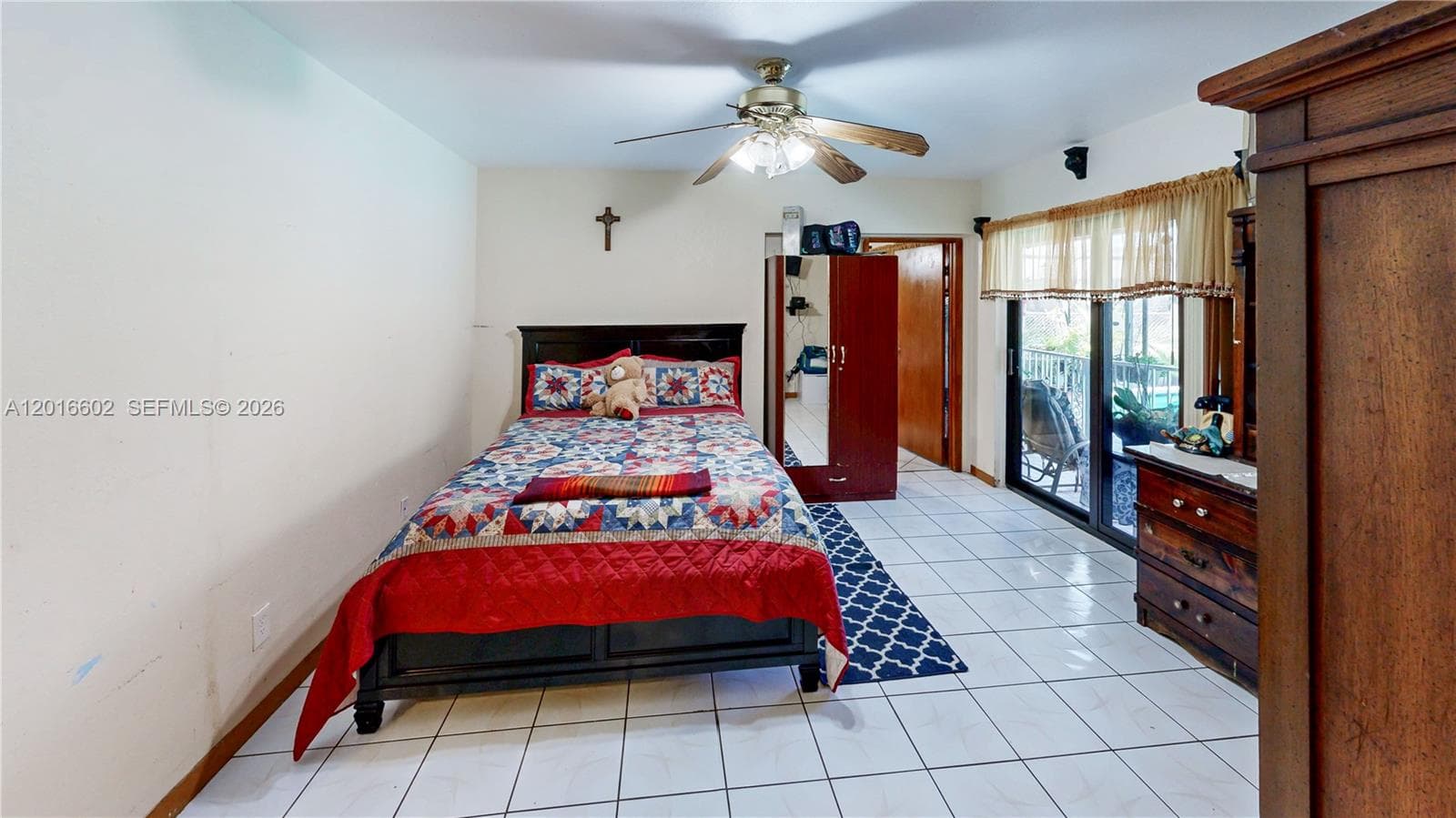 10900 SW 177th Ter photo 31