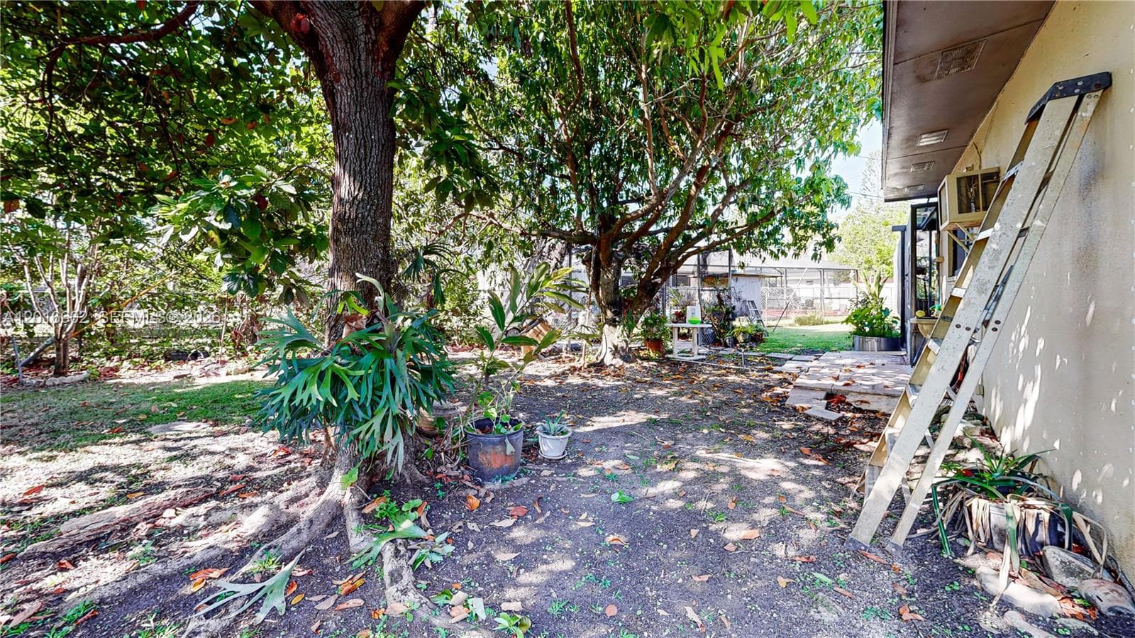 10900 SW 177th Ter photo 60