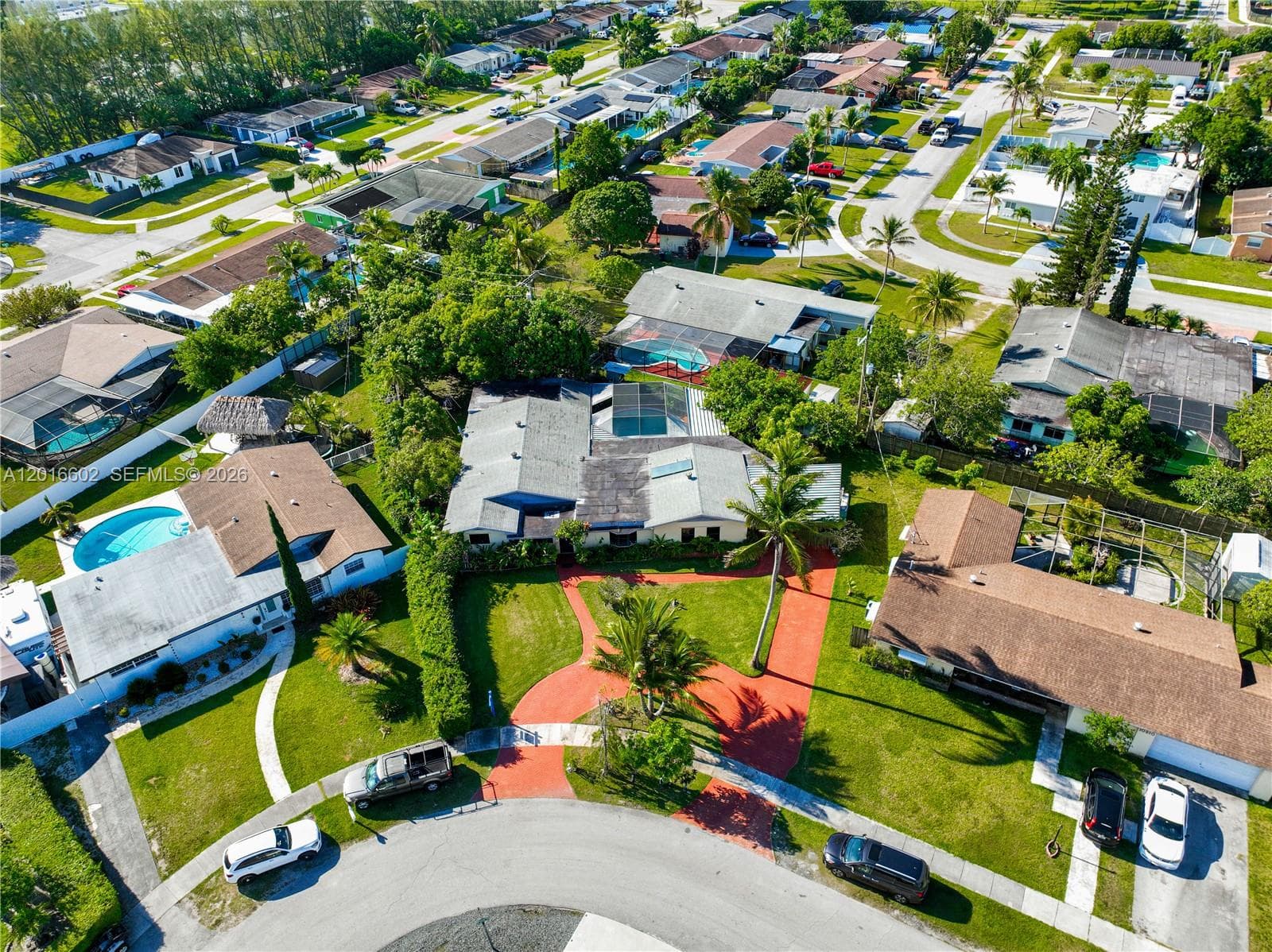 10900 SW 177th Ter photo 78