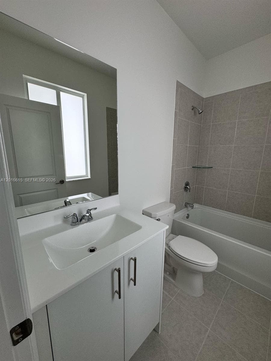 663 SE 13th St Cir photo 15