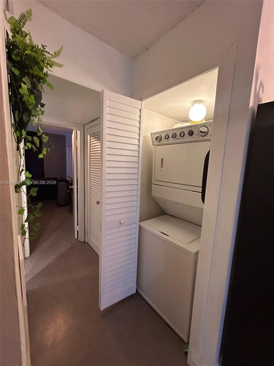 NO BAY WHITE HOUSE NO 2 C · #B110 in North Bay Village - Photo 8