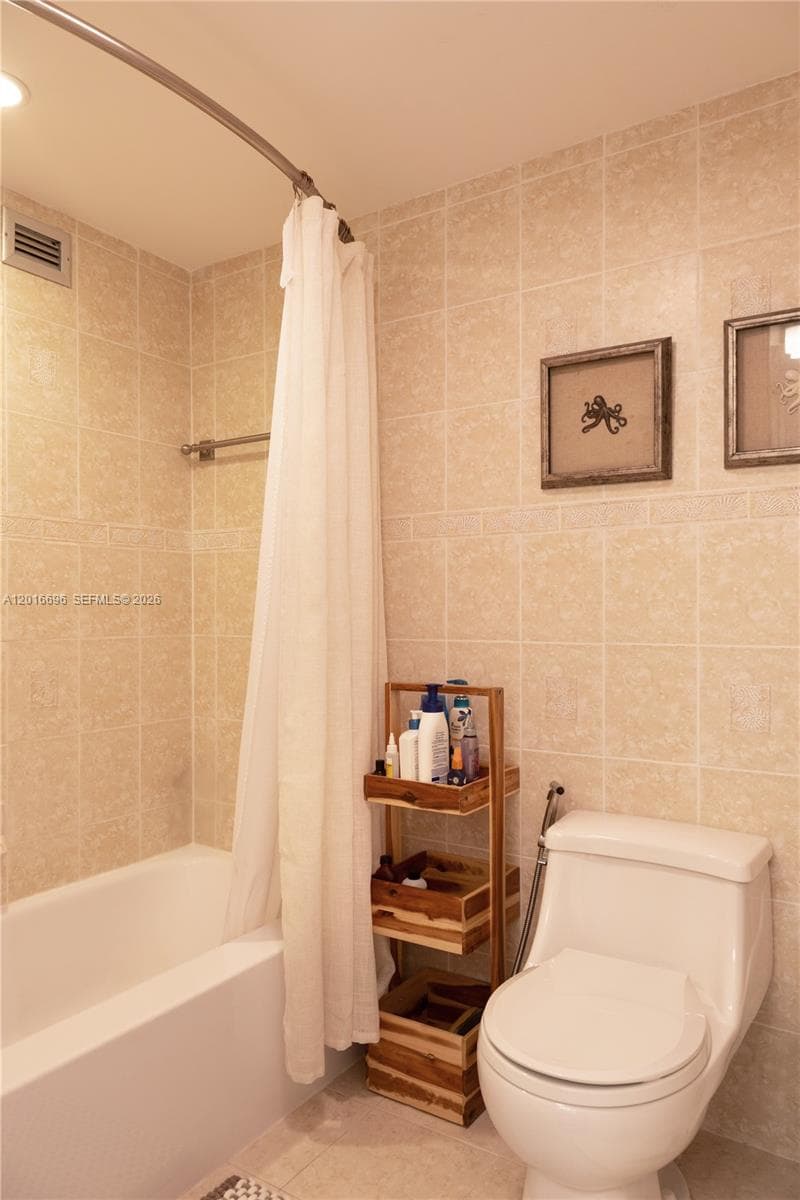 IMPERIAL TOWERS CONDO · #320 in Hallandale Beach - Photo 23