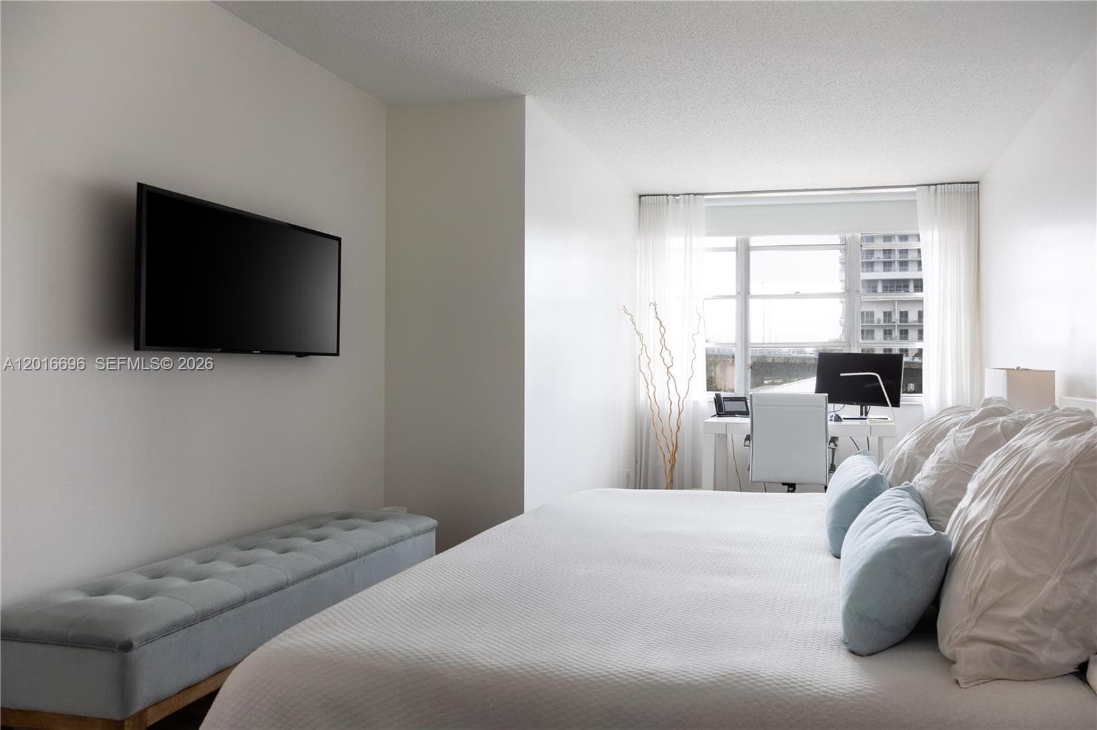 IMPERIAL TOWERS CONDO · #320 in Hallandale Beach - Photo 21