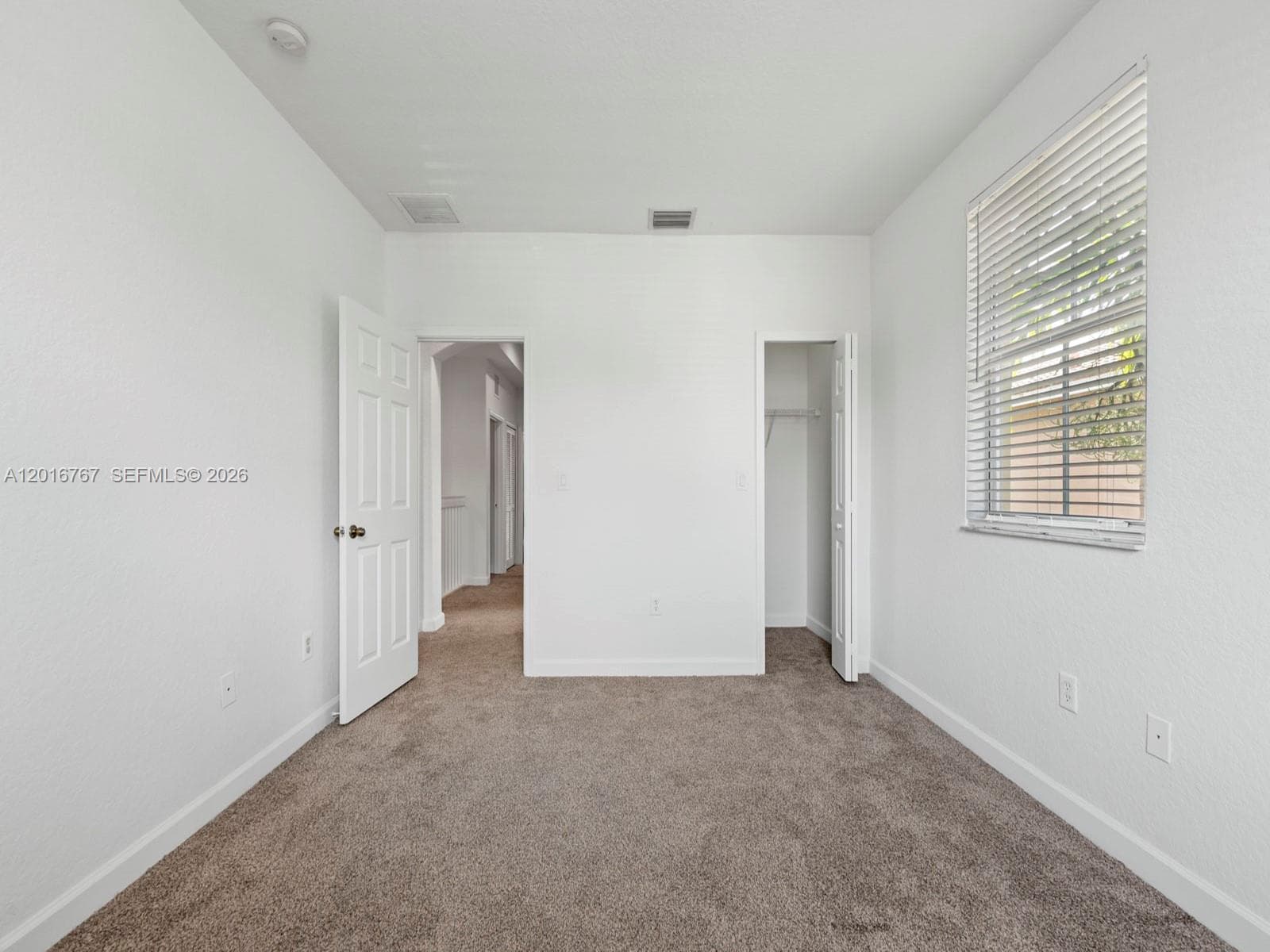 1426 SE 26th Ave photo 24