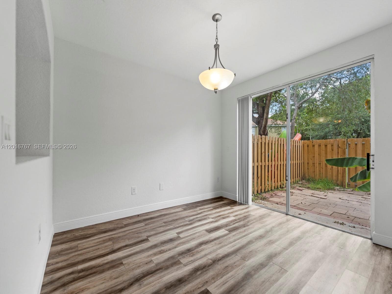 1426 SE 26th Ave photo 8