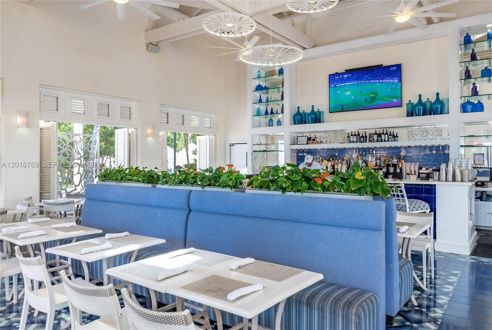 Lake Villa Two · #402 in Key Biscayne - Photo 23