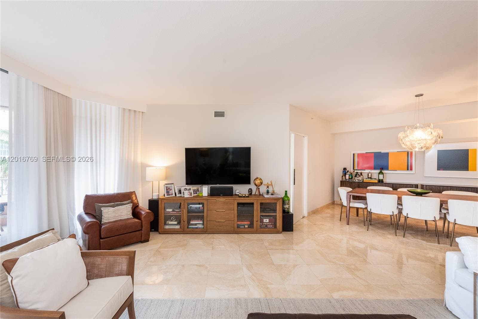 Lake Villa Two · #402 in Key Biscayne - Photo 6