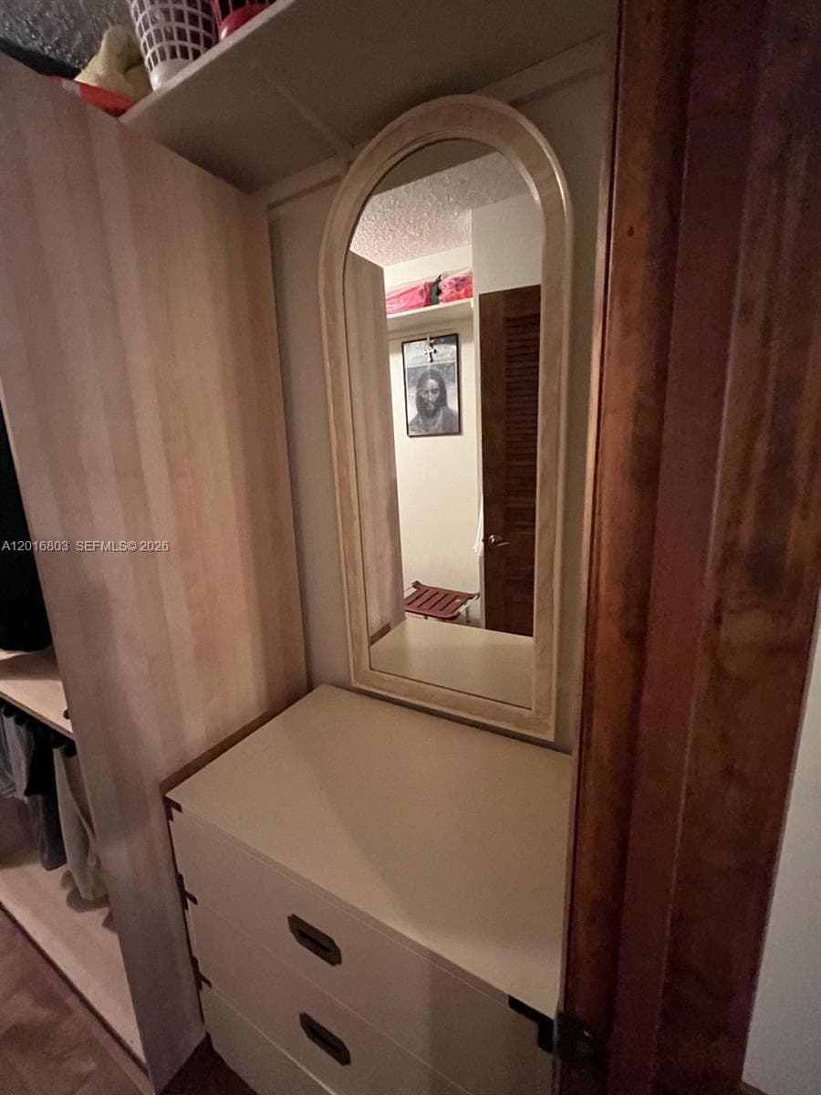 CAMBRIDGE TOWERS CONDO · #605 in Hollywood - Photo 22