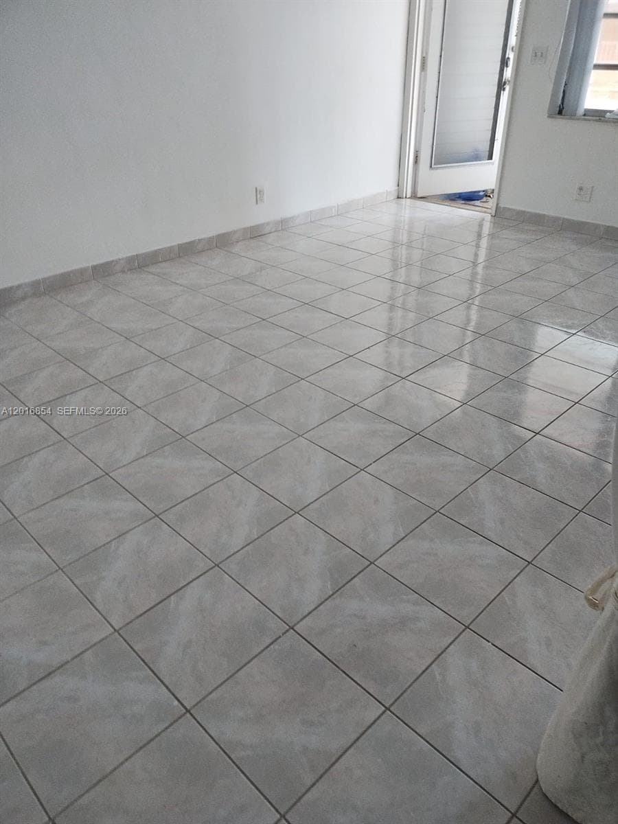 ELDORADO PLAZA EAST CONDO · #10C in Hallandale Beach - Photo 18