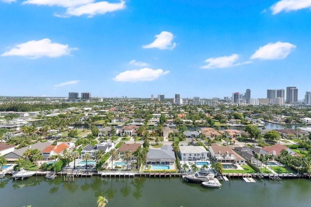 HARBOR TWS · #1801 in Aventura - Photo 6