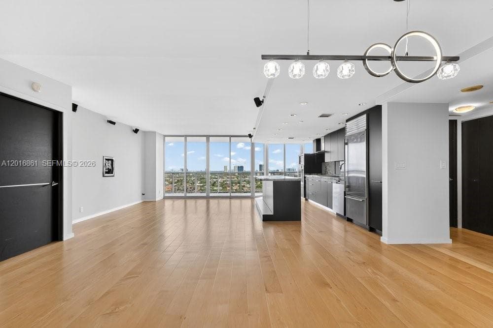 HARBOR TWS · #1801 in Aventura - Photo 13