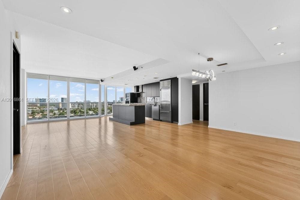 HARBOR TWS · #1801 in Aventura - Photo 16
