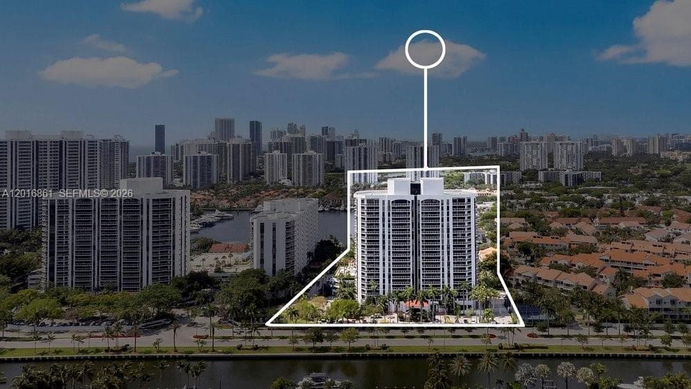 HARBOR TWS · #1801 in Aventura - Photo 39