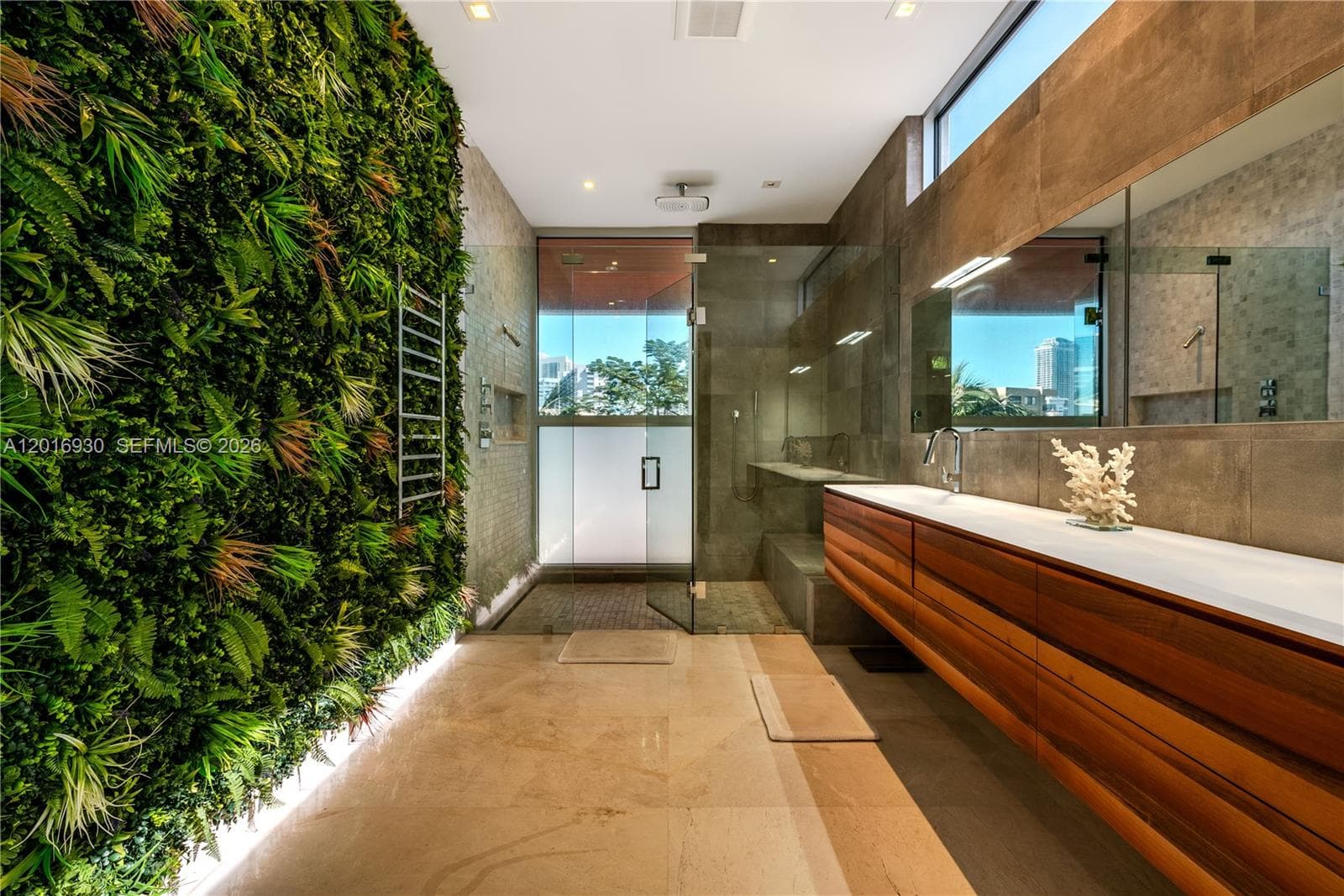 400 Tamarind Dr photo 32