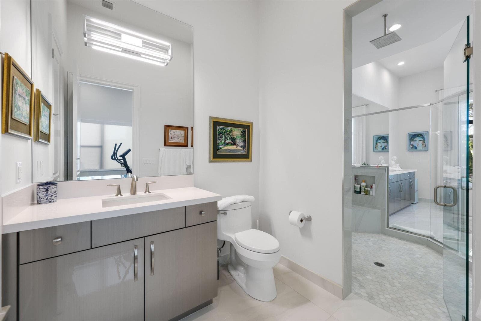 His Primary bathroom