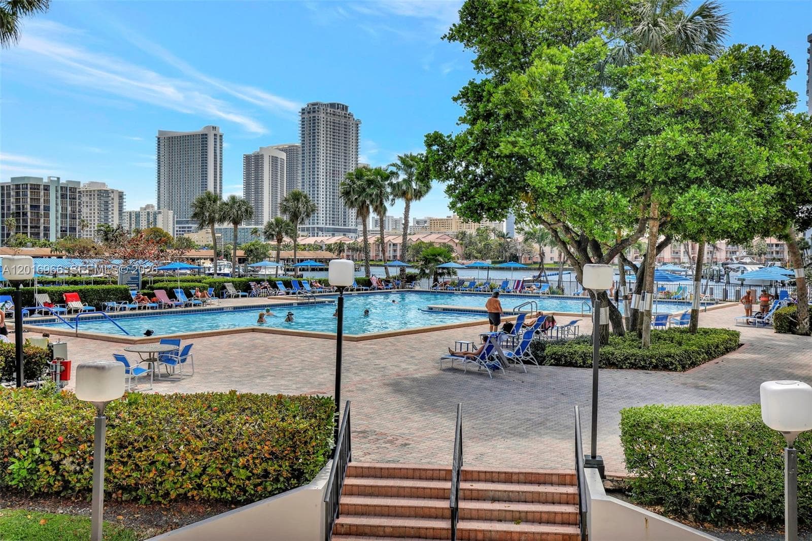 THE OLYMPUS CONDO · #622 in Hallandale Beach - Photo 27