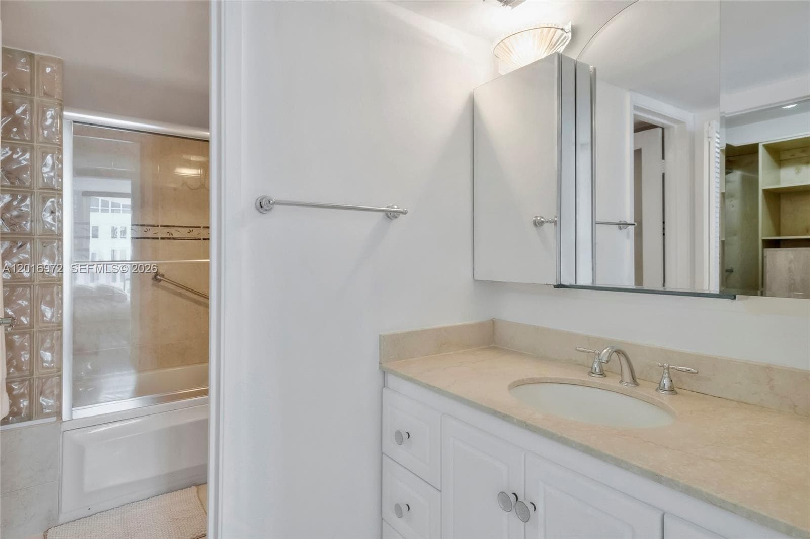 THE RIVIERA CONDO · #1805 in Miami Beach - Photo 6