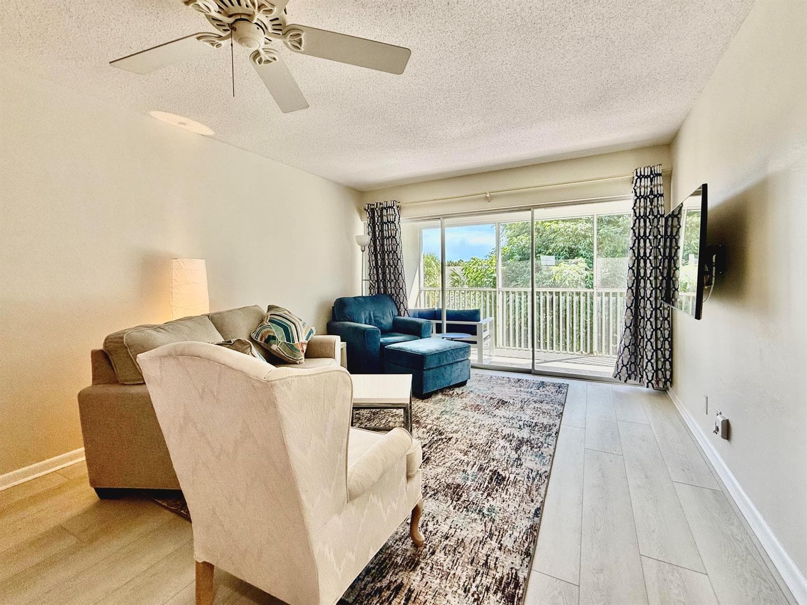 50 Celestial Way Greenbrier LR 4
