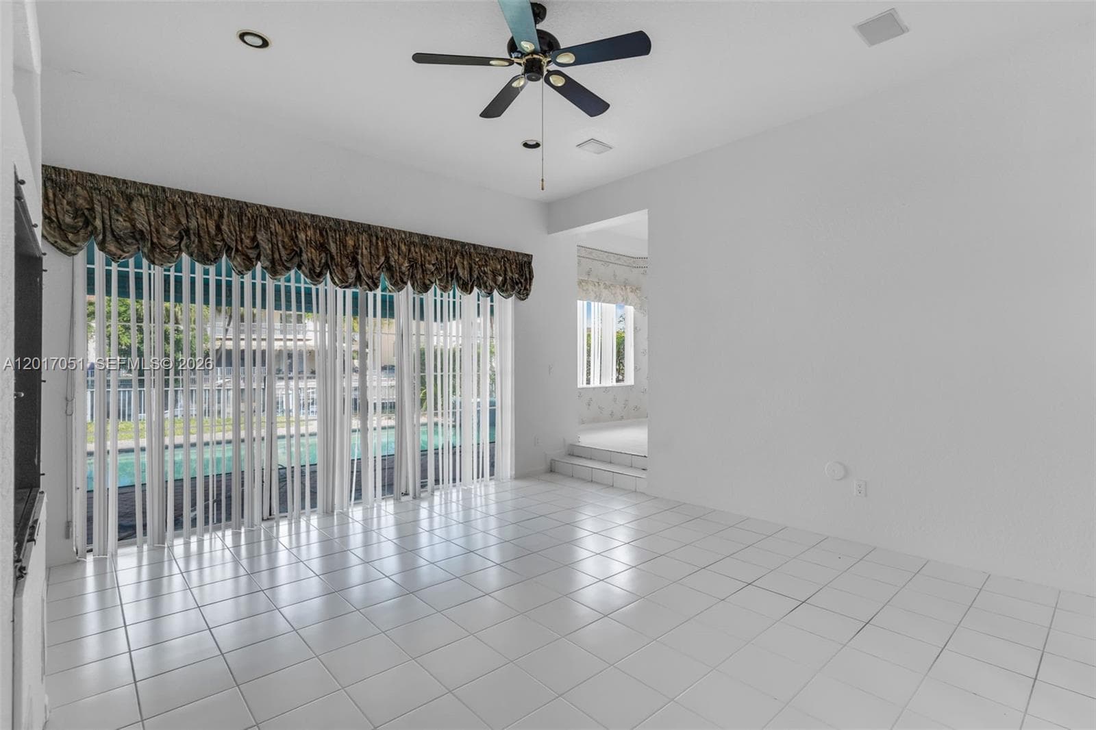 14876 SW 132nd Ave photo 9