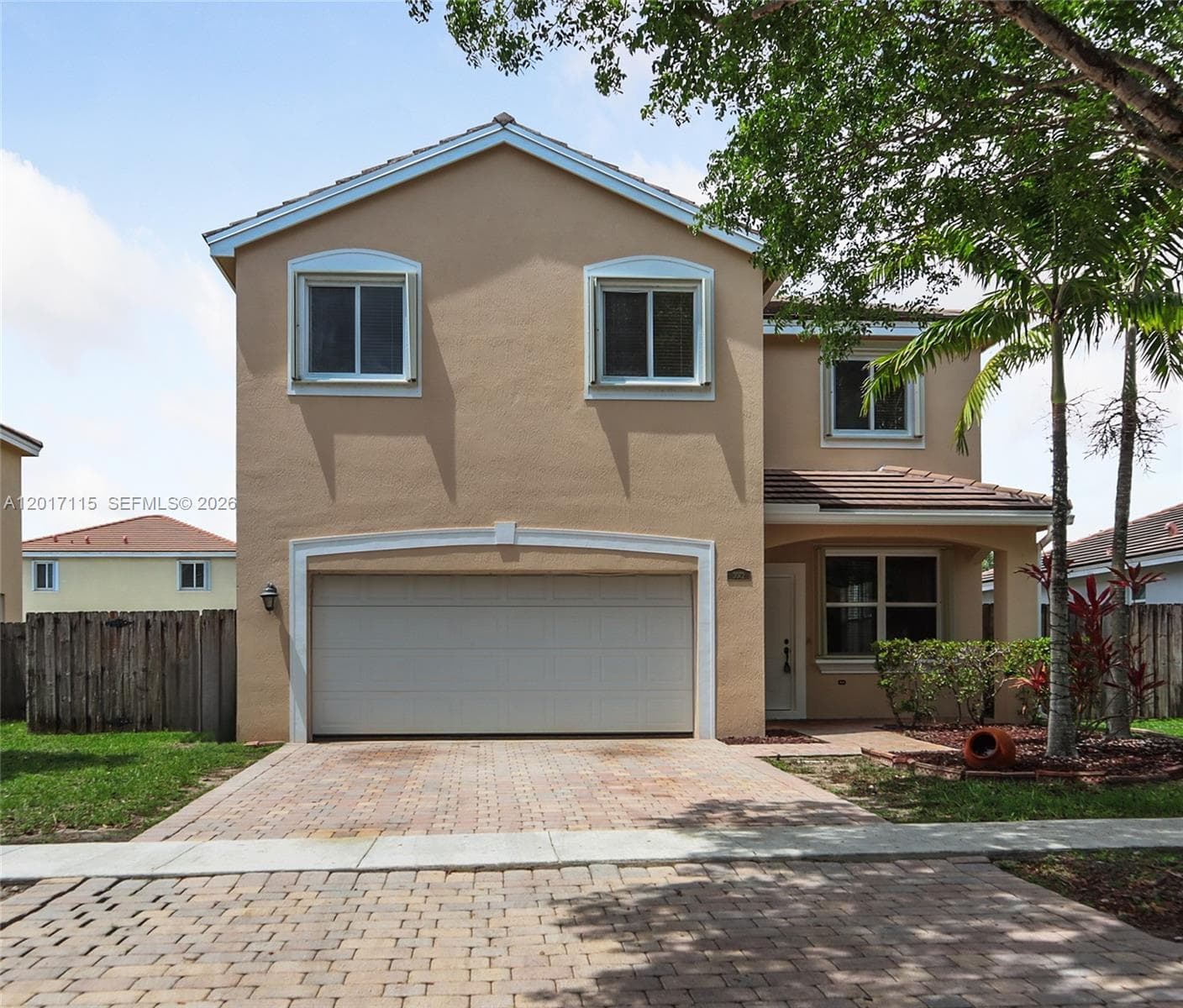 3072 SE 5th Dr photo 1