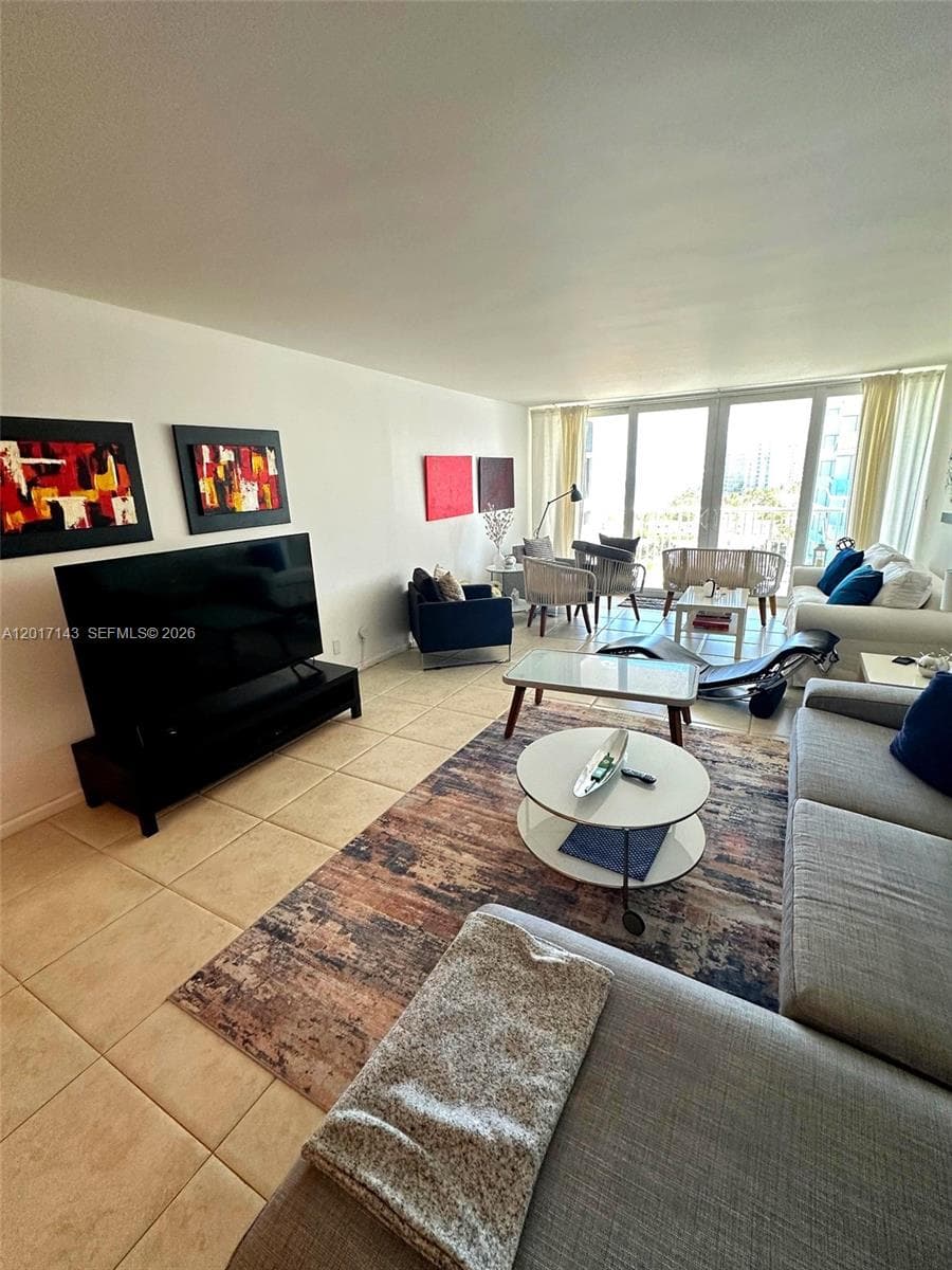 RENAISSANCE OF POMPANO BE · #902 in Pompano Beach - Photo 7