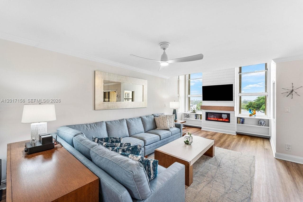 EVERGLADES OF NORTH PALM · #505 in North Palm Beach - Photo 2