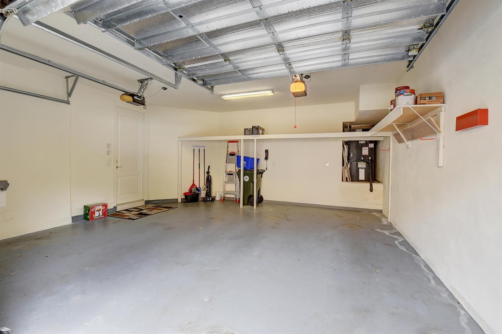 2 car garage