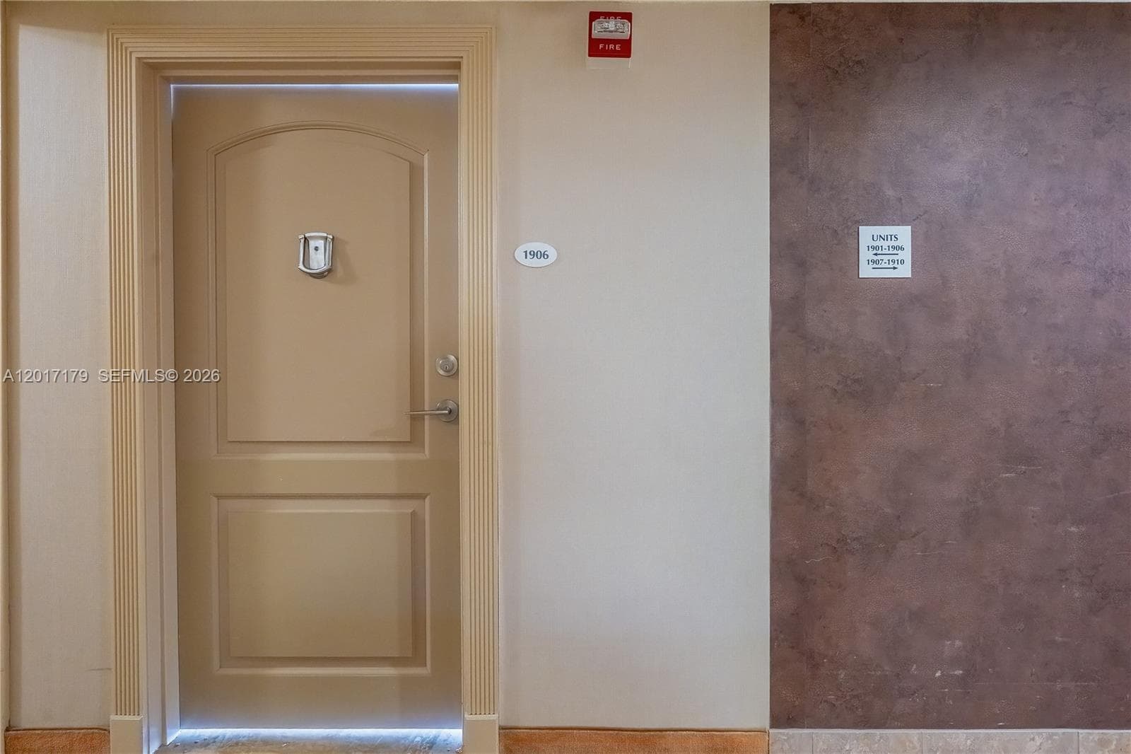 EL DORADO · #1906 in Aventura - Photo 4