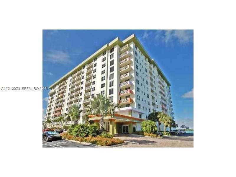 ISLAND POINTE CONDO · #10N in Bay Harbor Islands - Photo 5