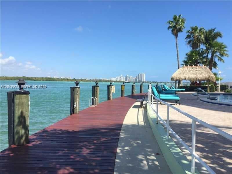 ISLAND POINTE CONDO · #10N in Bay Harbor Islands - Photo 4