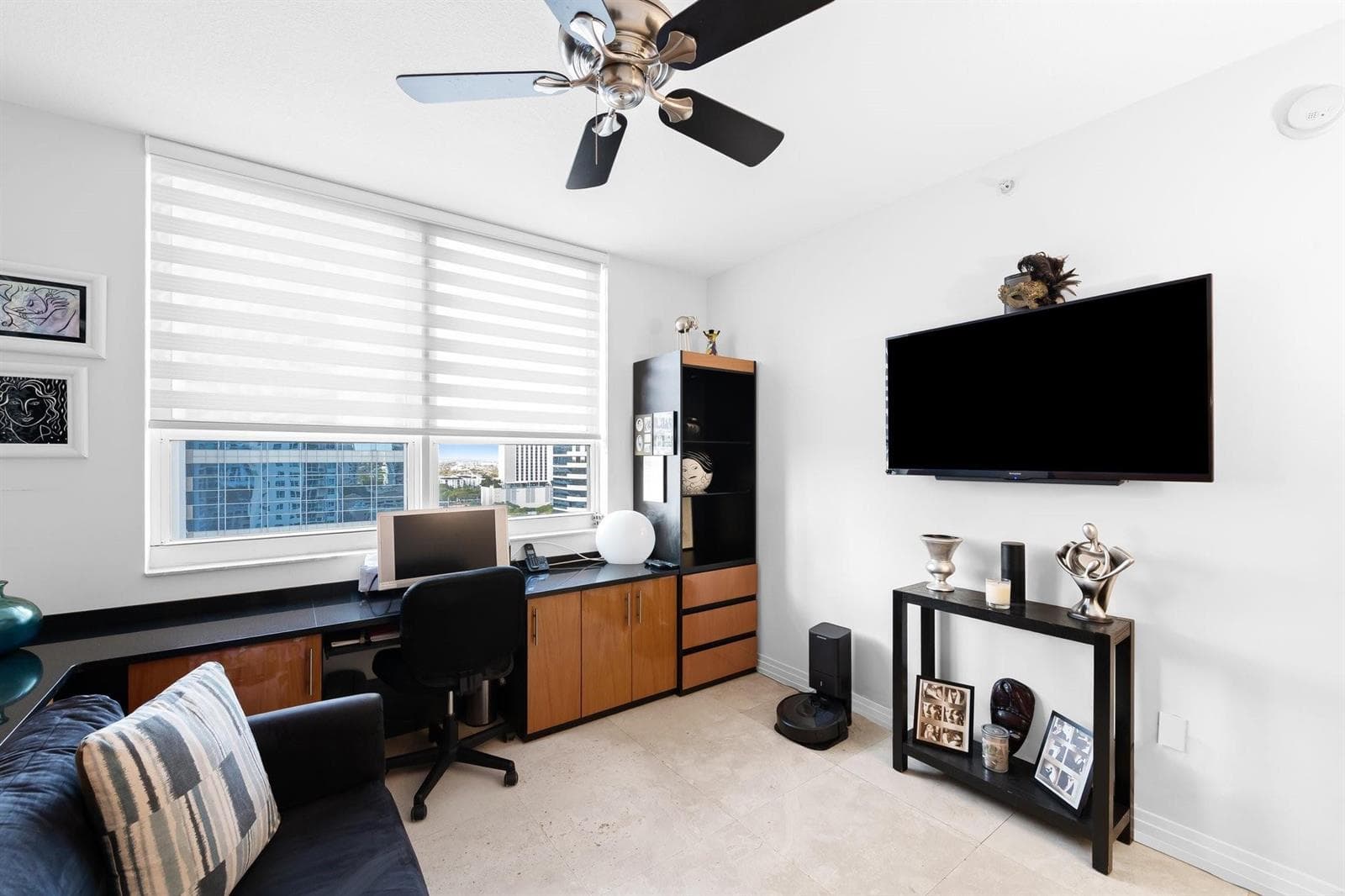 Built in Desk
