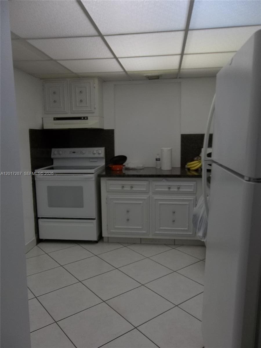 DESOTO PARK CONDO · #208 in Hallandale Beach - Photo 8
