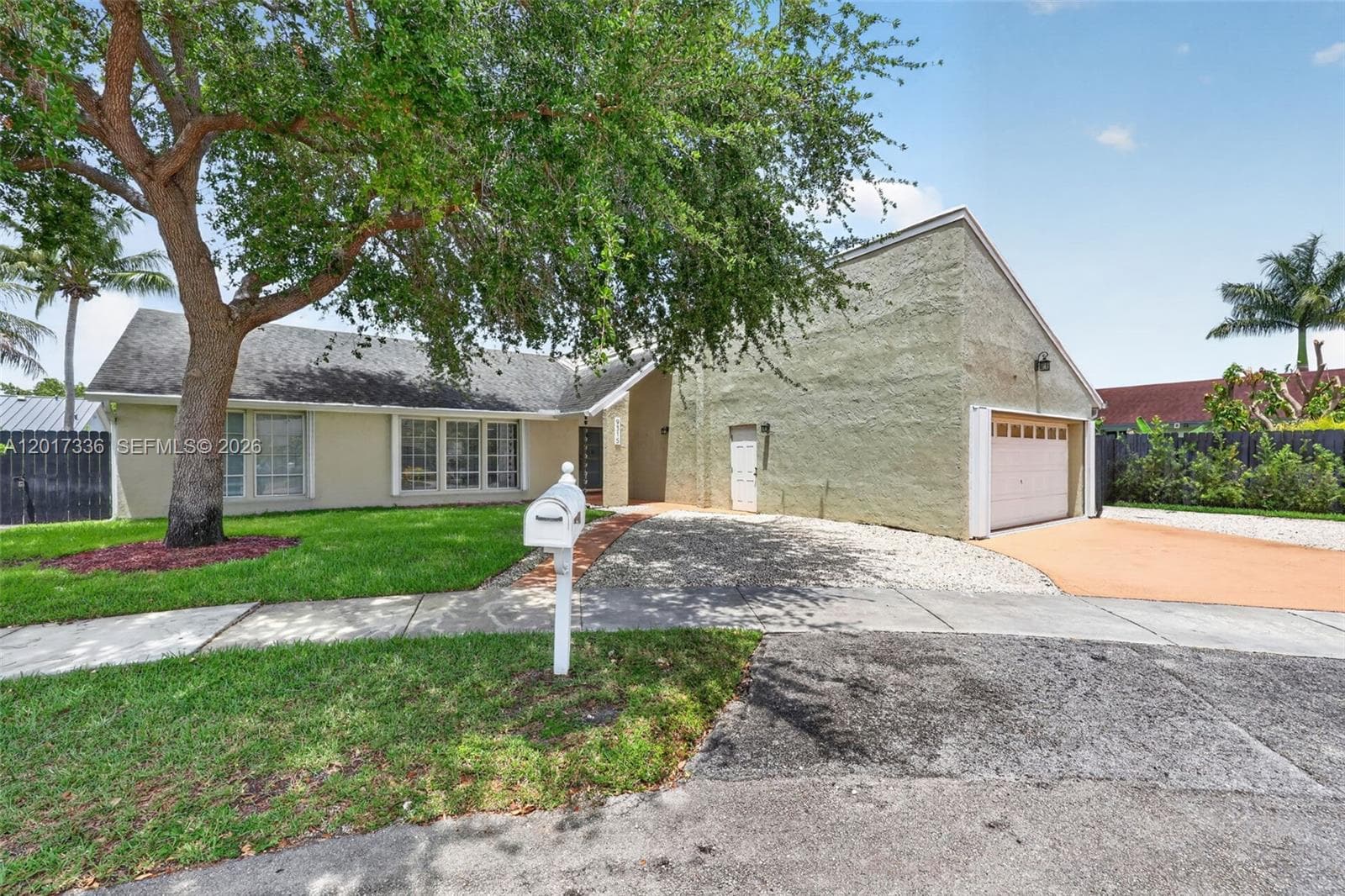 9315 SW 172nd Ter photo 32