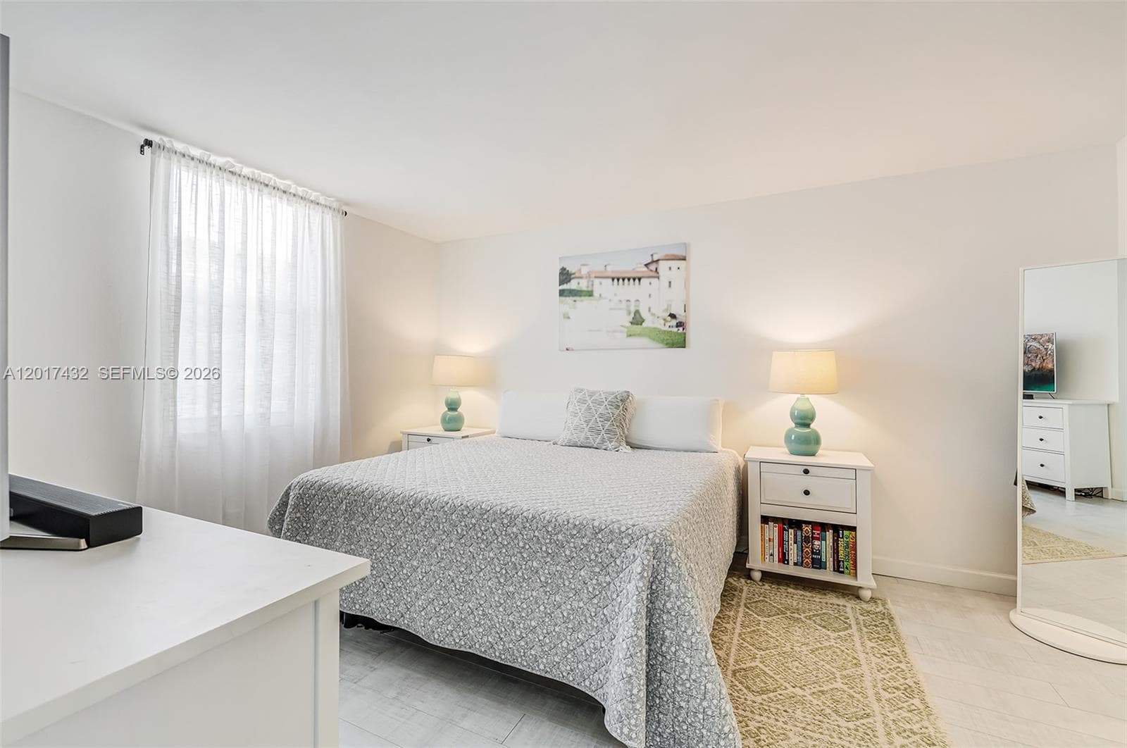 LINCOLN WEST TOWERS · #704 in Miami Beach - Photo 17