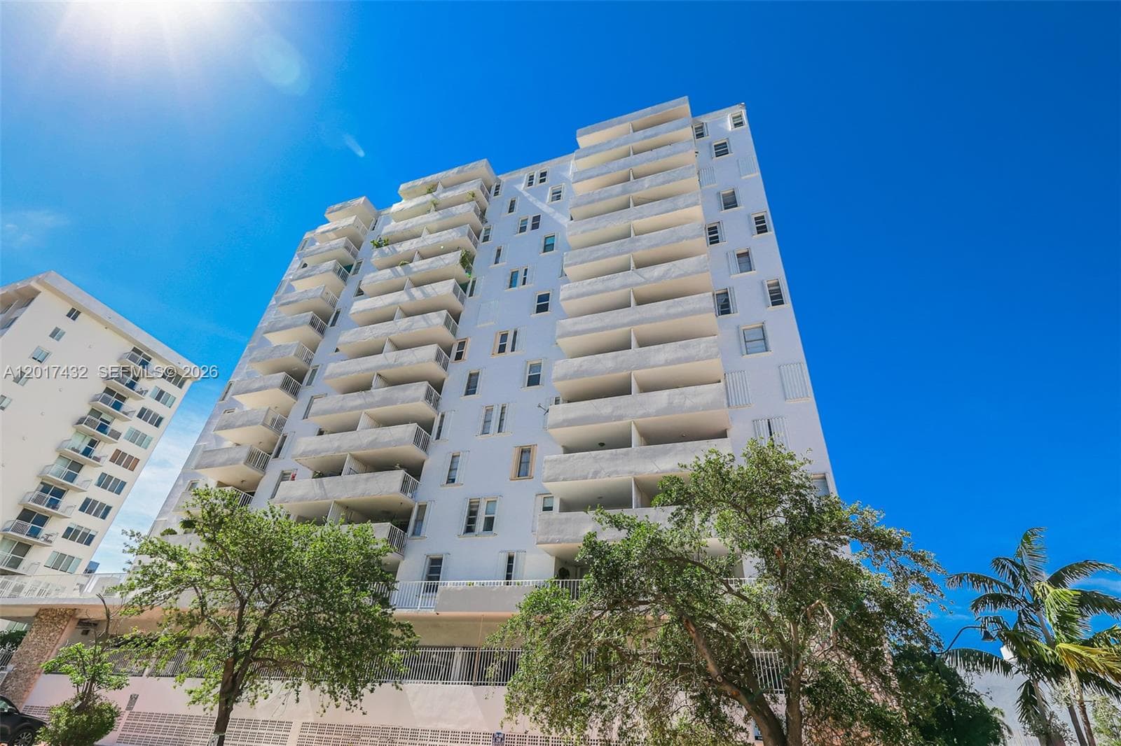 LINCOLN WEST TOWERS · #704 in Miami Beach - Photo 32