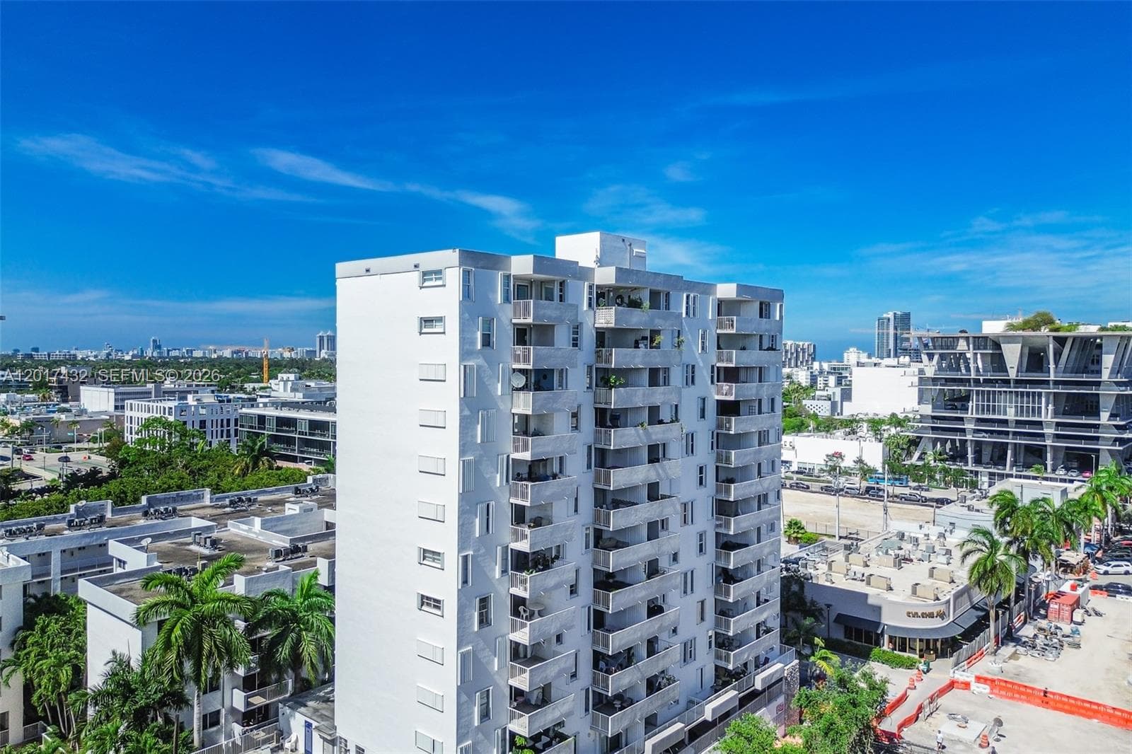 LINCOLN WEST TOWERS · #704 in Miami Beach - Photo 38