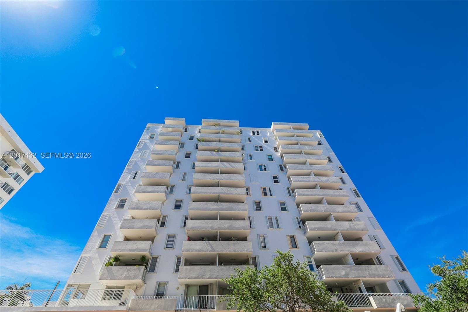LINCOLN WEST TOWERS · #704 in Miami Beach - Photo 33
