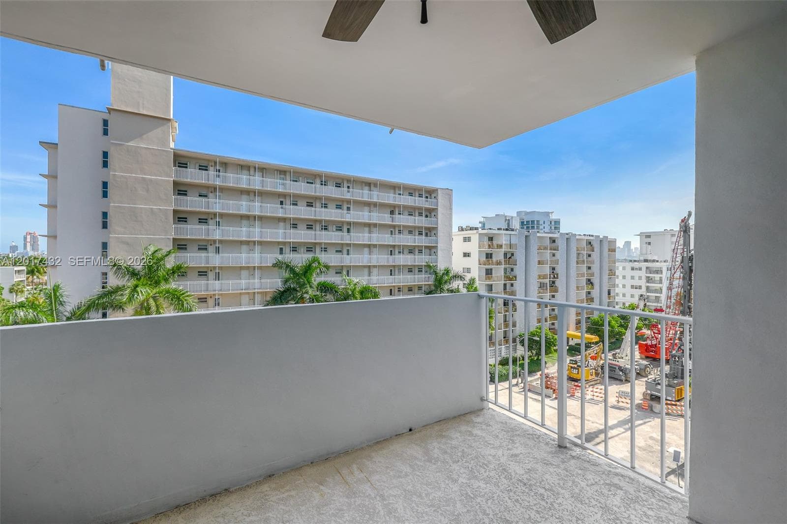 LINCOLN WEST TOWERS · #704 in Miami Beach - Photo 21