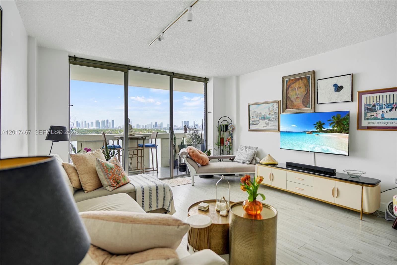 SOUTH BAY CLUB CONDO · #921 in Miami Beach - Photo 5