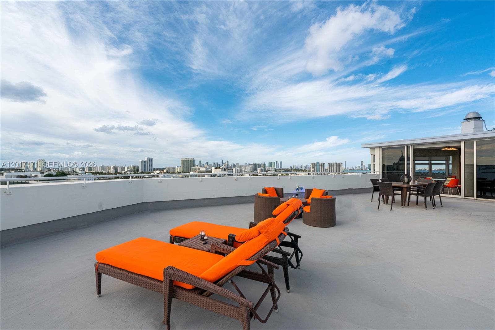 OCTAGON TOWERS I CONDO · #PHG in Miami Beach - Photo 11