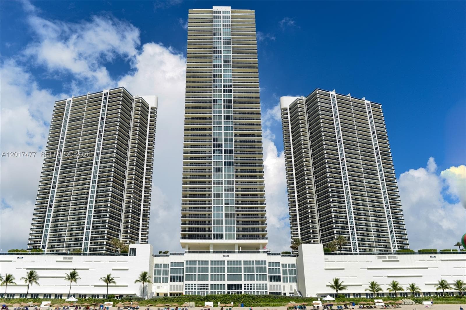 BEACH CLUB CONDO · #2909 in Hallandale Beach - Photo 1