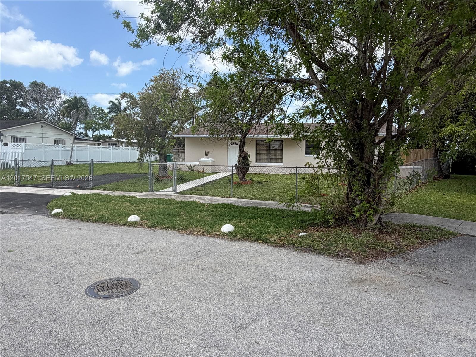 10375 SW 152nd TER #A photo 7