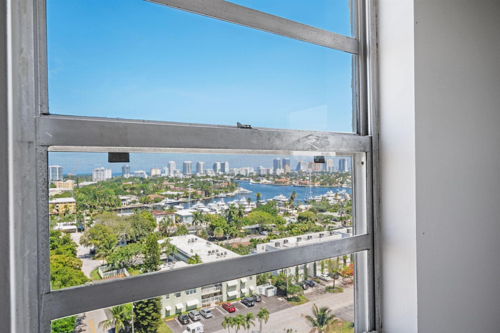 40-web-or-mls-900-ne-18th-ave