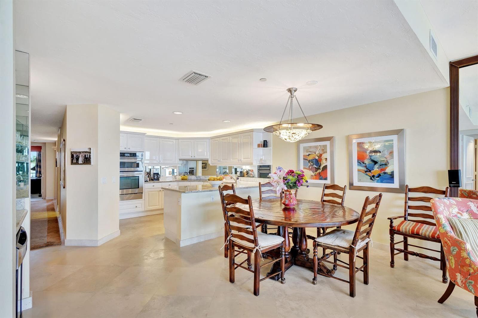 Dining Room/Kitchen